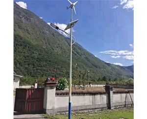石河子壁挂太阳能路灯生产厂家
